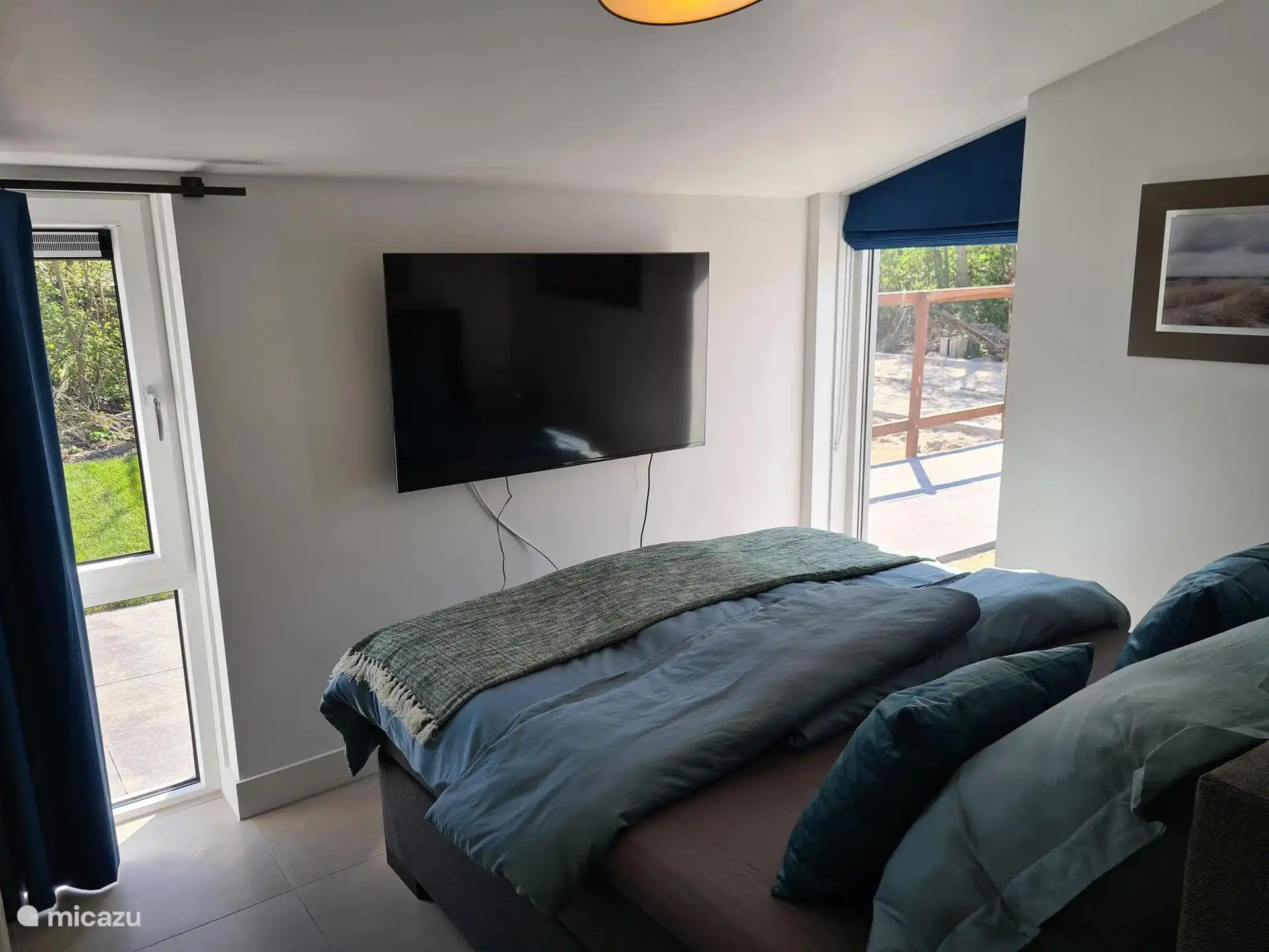 Slaapkamer met tv