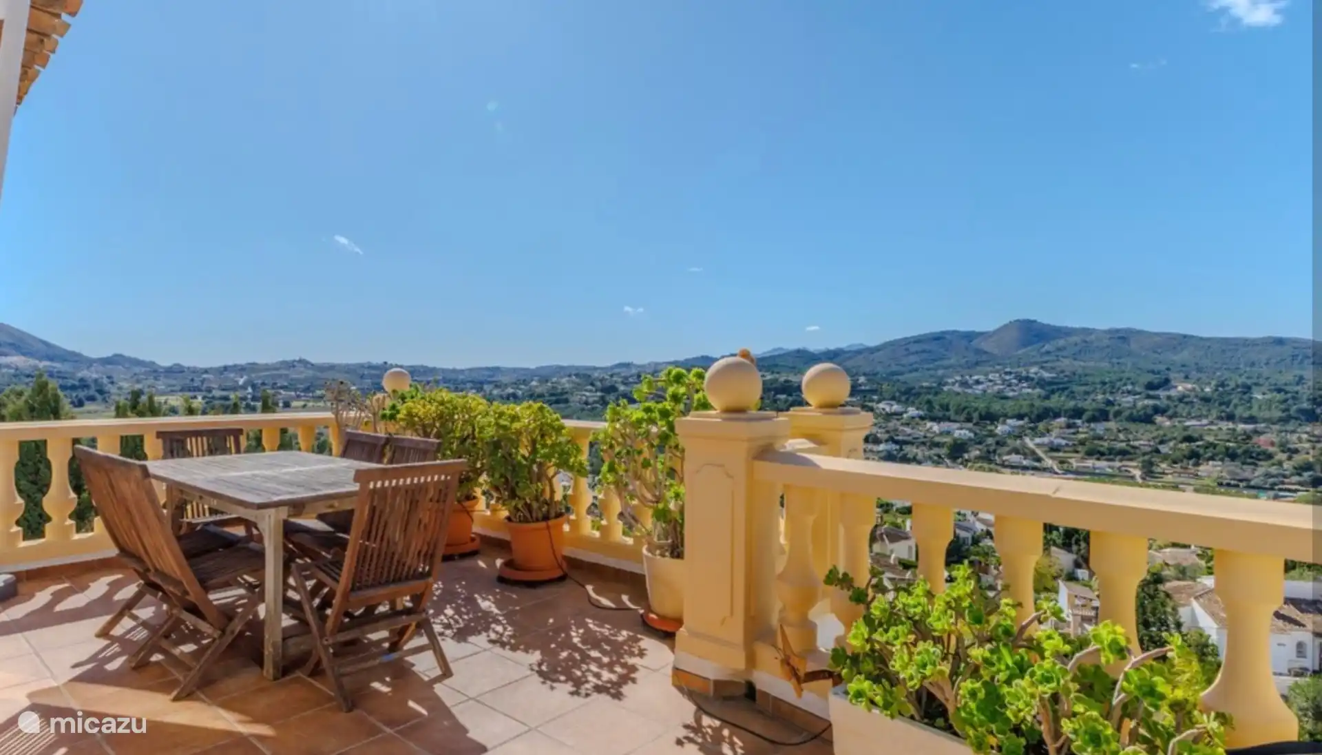 La terraza con vistas