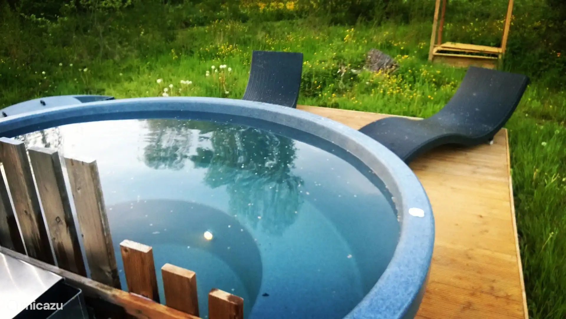hot tub
