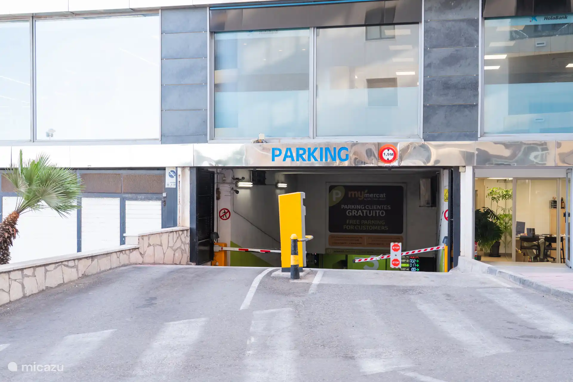 Parken Sie im Hotel Sol Y Mar