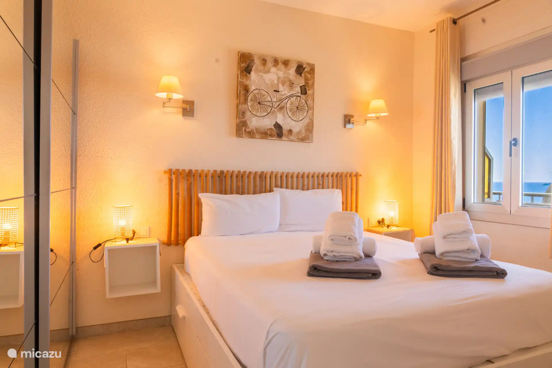 Schlafzimmer 1