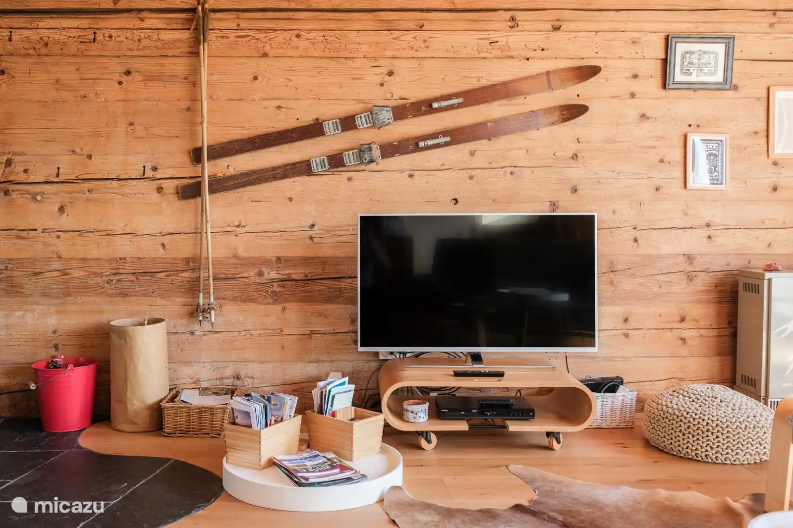 TV-hoek in een authentieke chaletsfeer