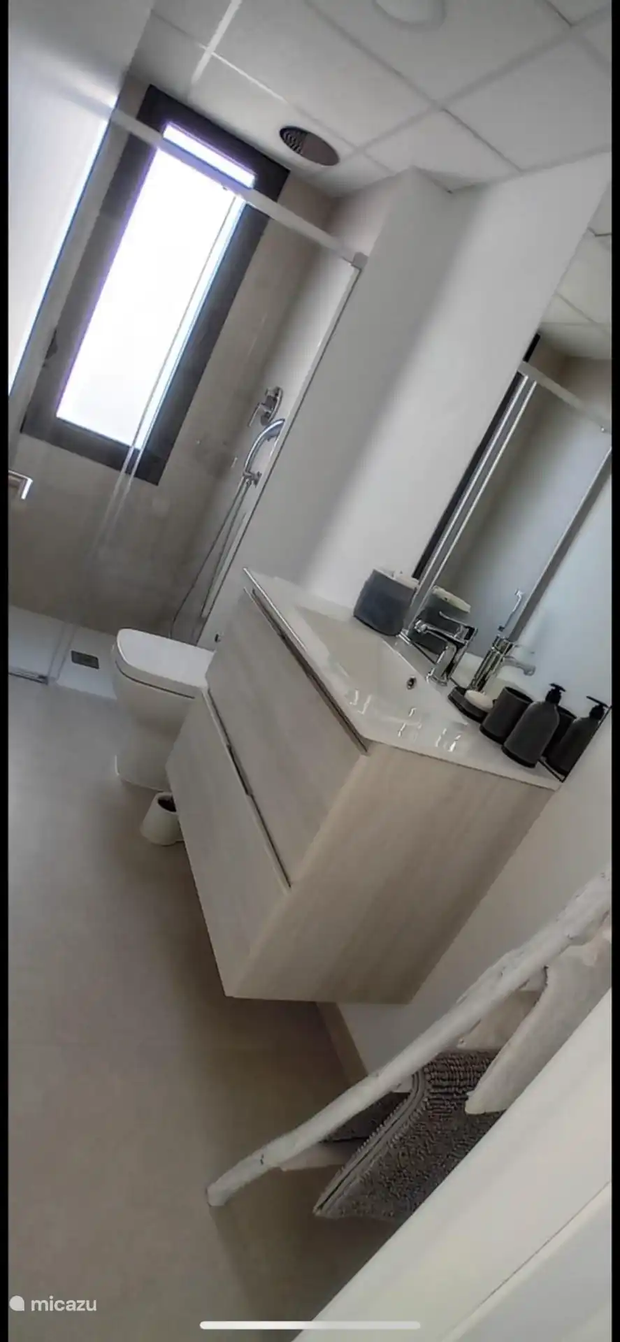 Badkamer guestroom