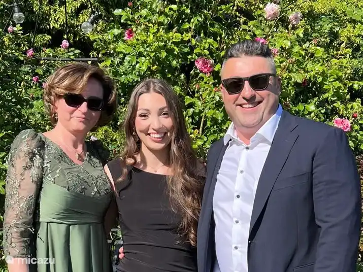 La famille Pomian Cipri ,Simona et Serena