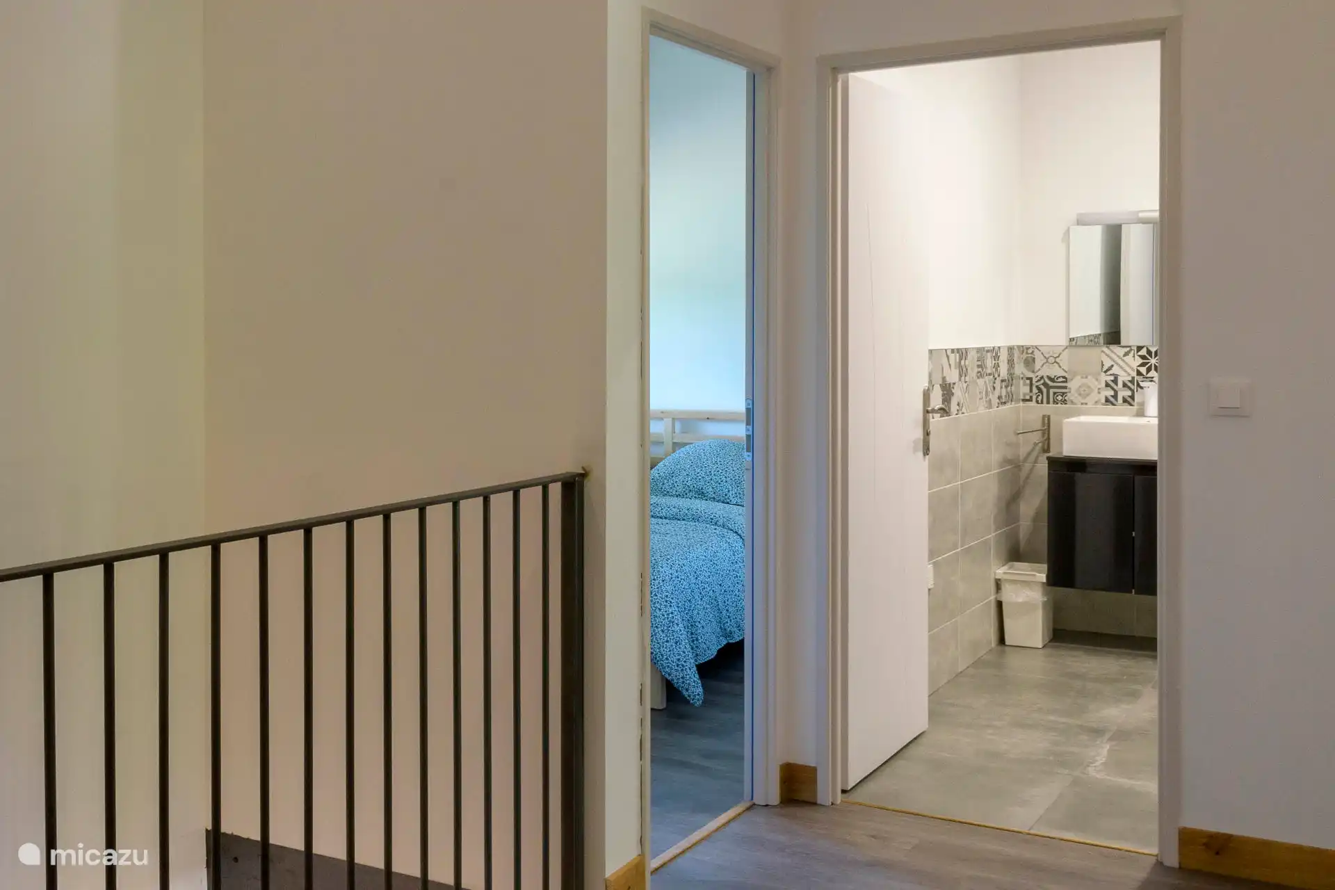 nachthal, slaapkamer 4 en badkamer