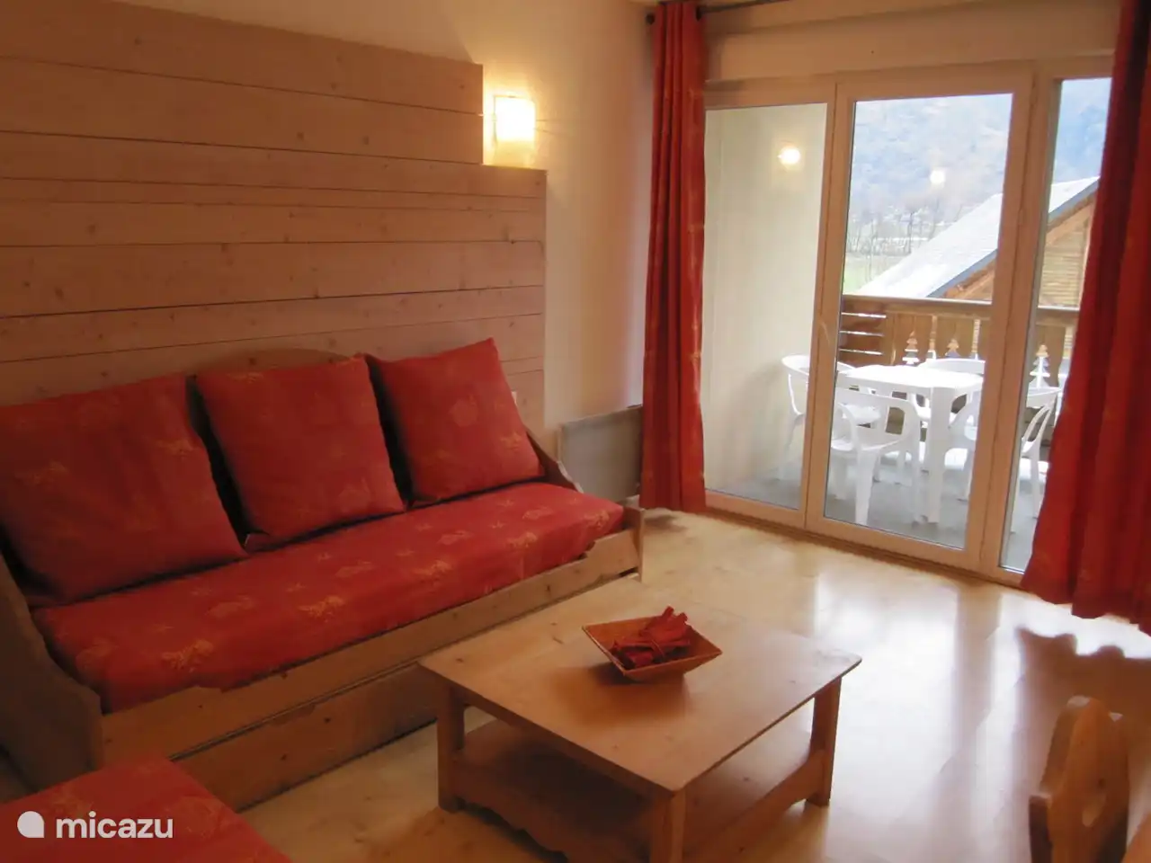 2-seater sofa bed