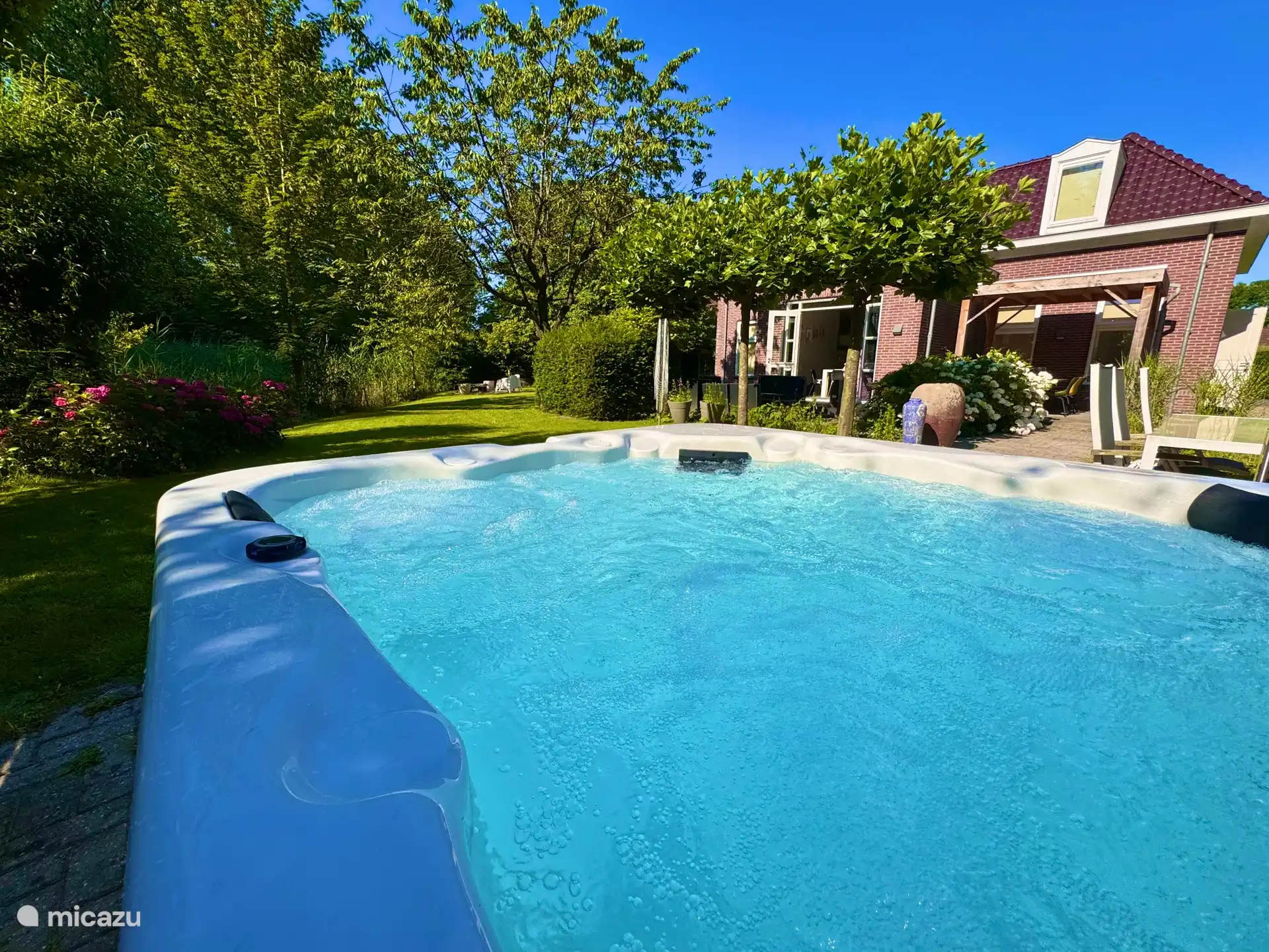 villa huren in Nederland, Flevoland, Zeewolde – Luxe vakantievilla met jacuzzi