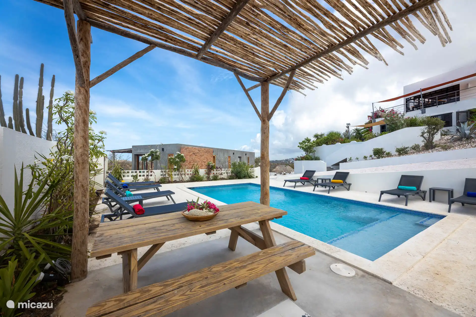 Sportvissen, Curaçao, Banda Ariba (oost), Jan Thiel, appartement Casa Pasha | Appartement Havana