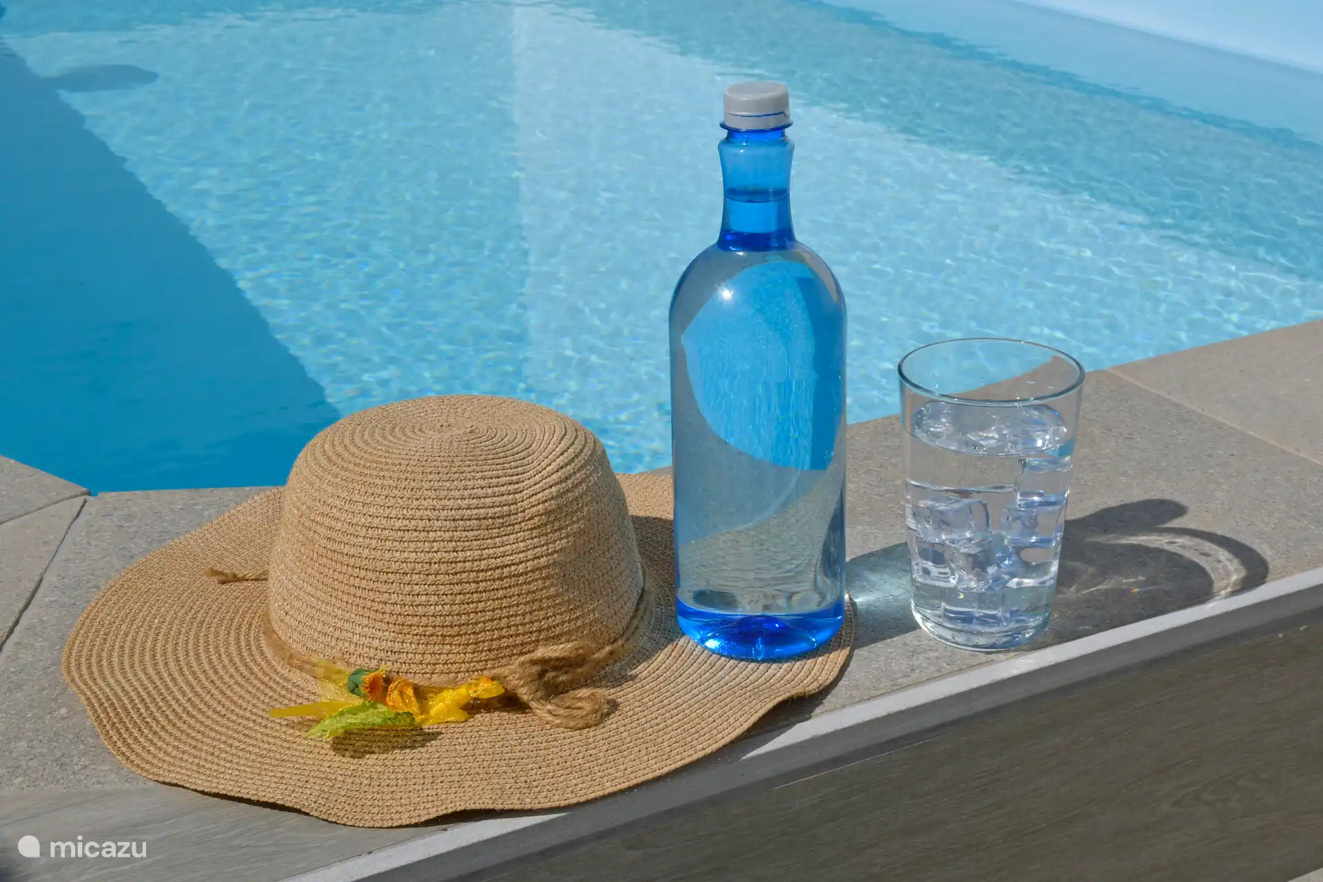 Aperitif by the pool. What a place!