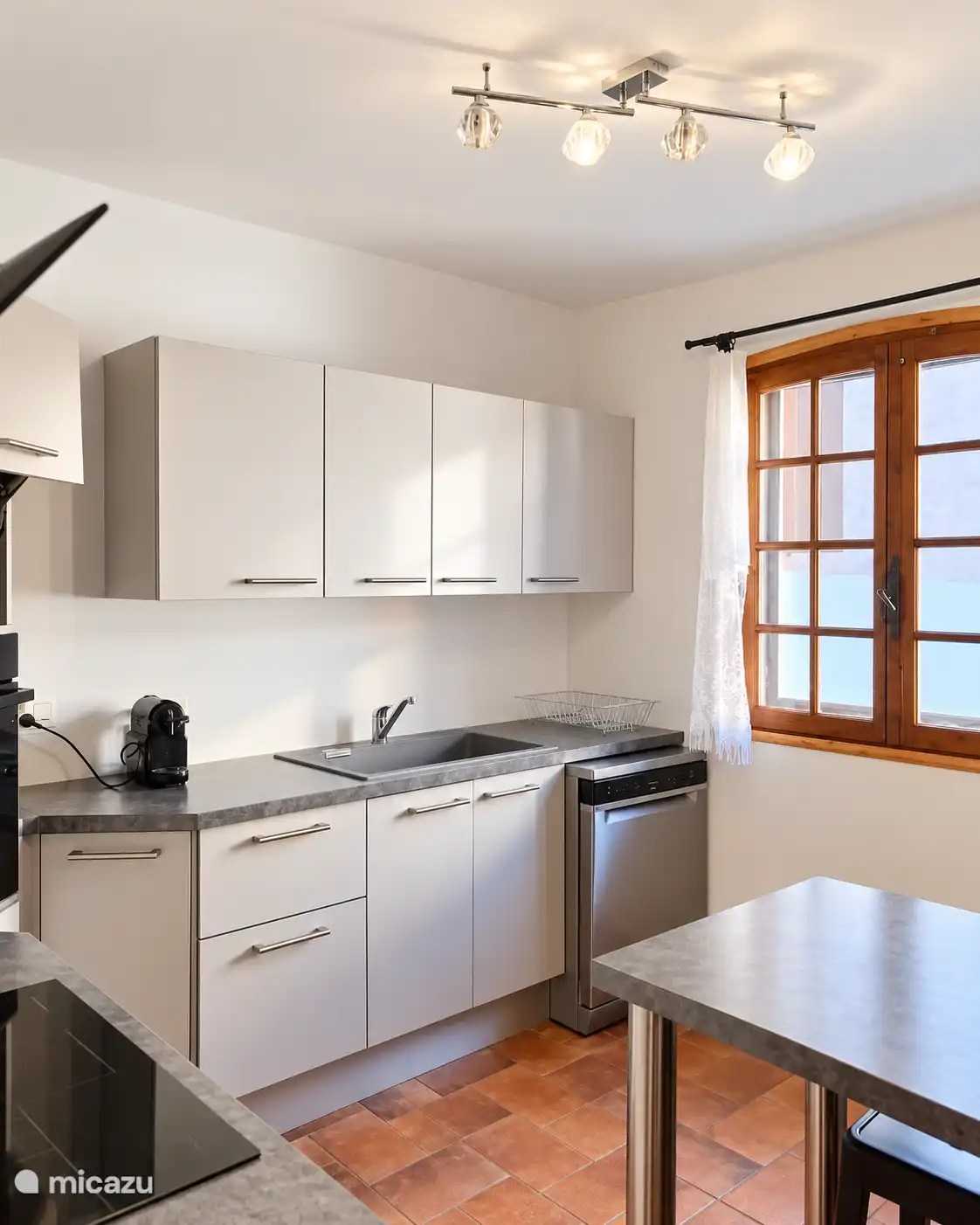 Cocina equipada