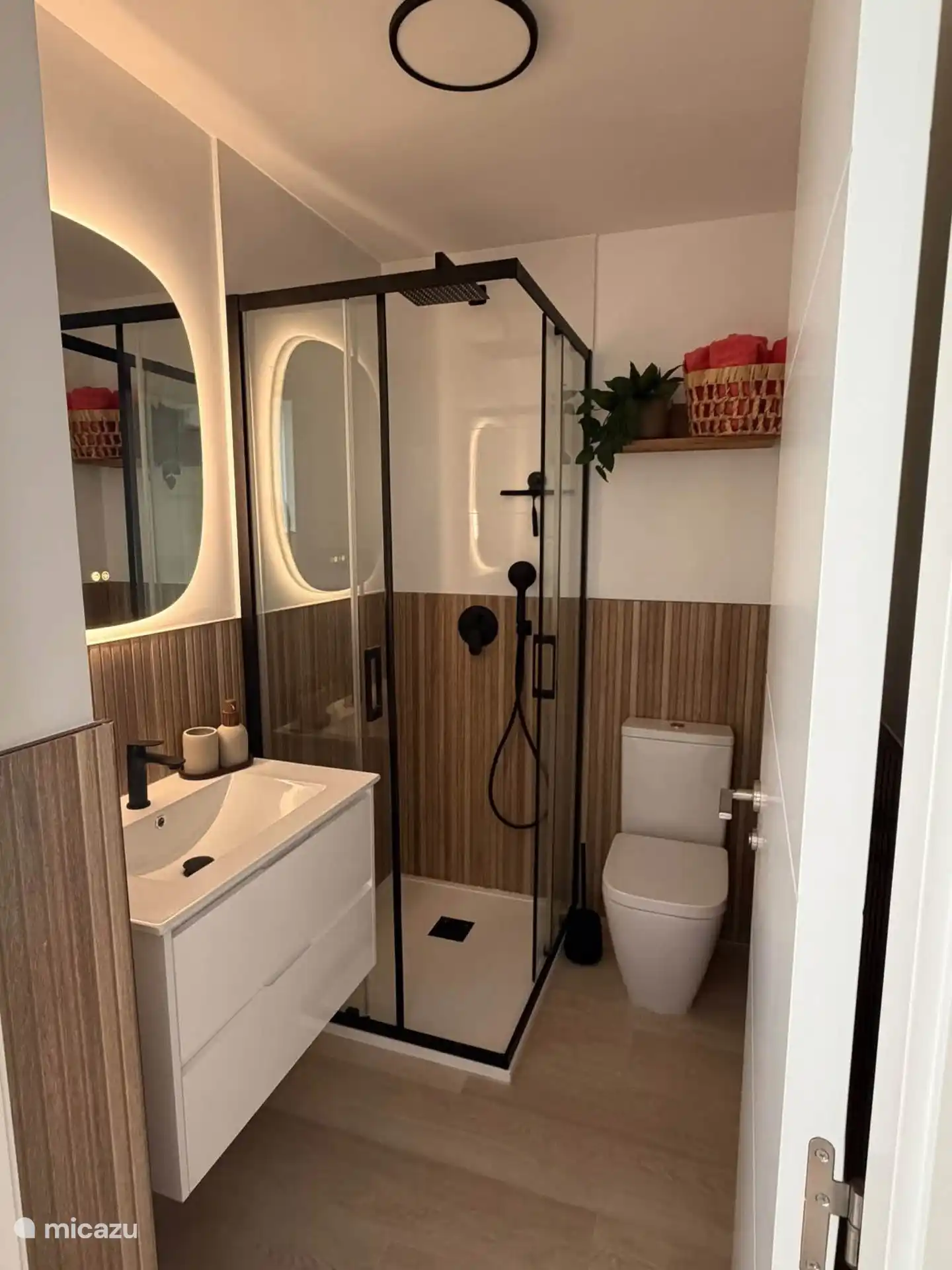 Salle de bain de la chambre d’amis