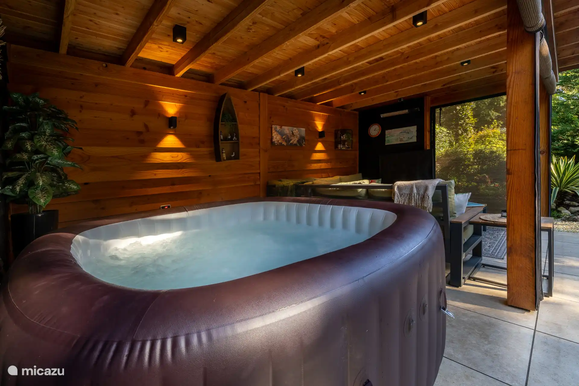 Jacuzzi Villa Arbores