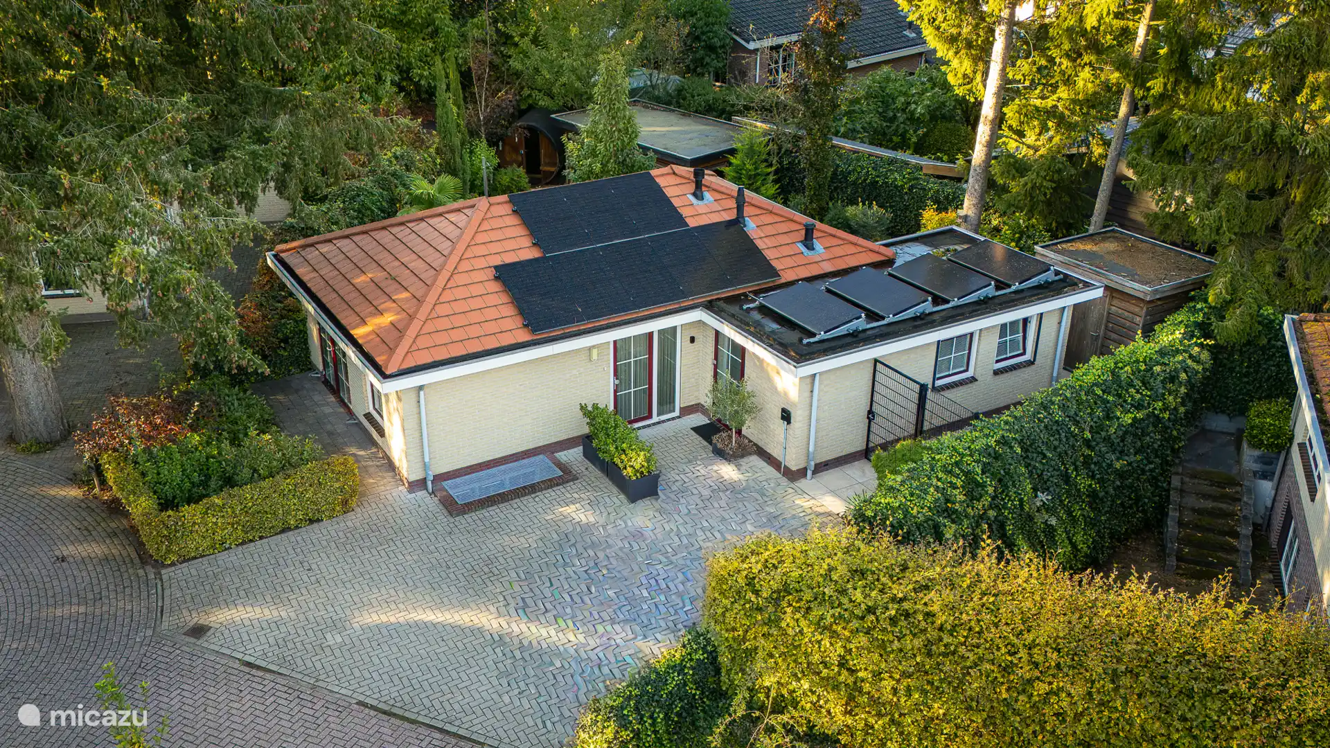 Villa Arbores