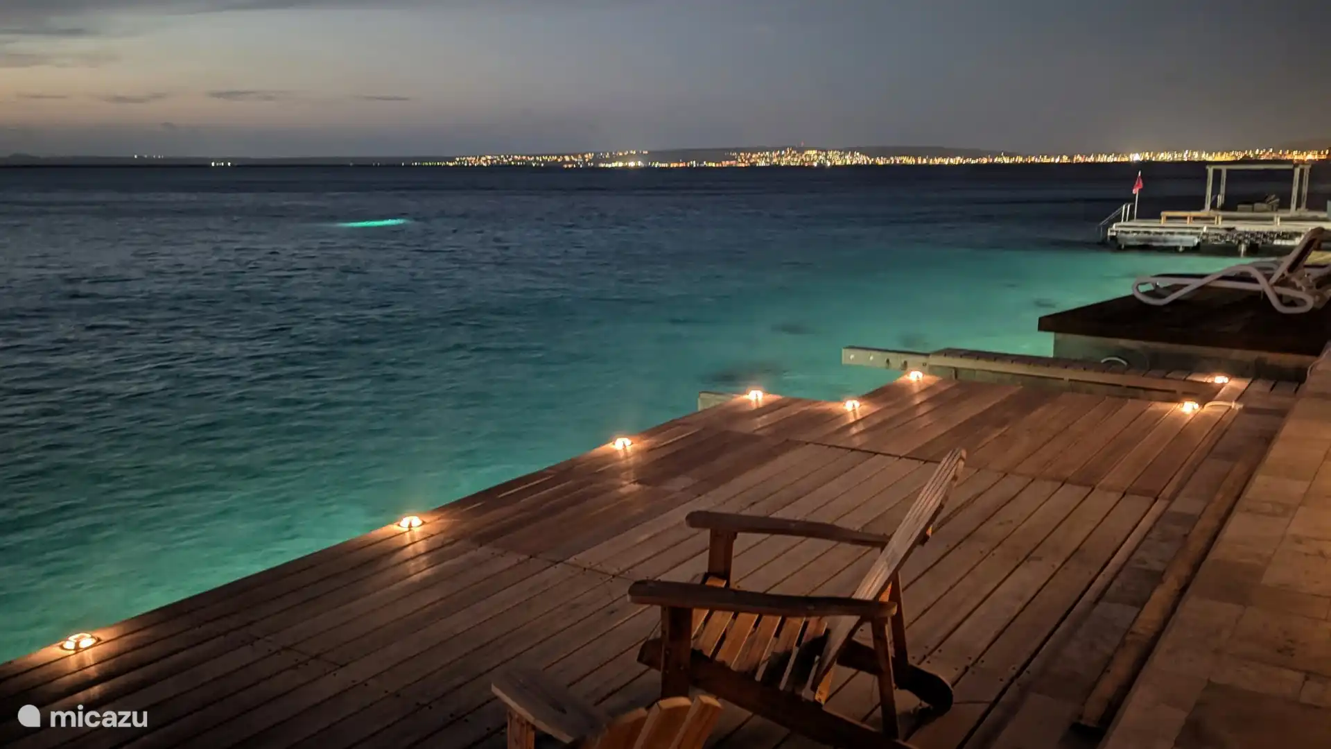 Evening lighting on the terrace.