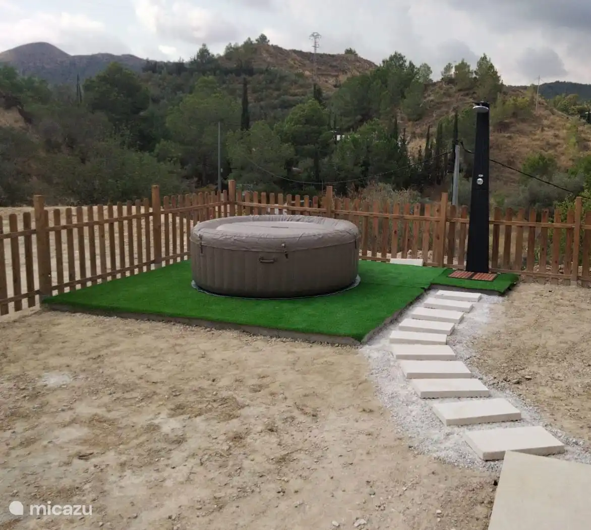 Not the obligatory swimming pool, but a spa for when it gets too hot.