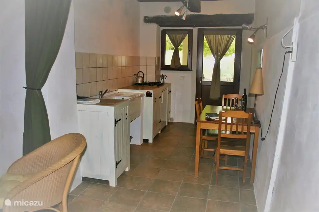 keuken appartement Acuto