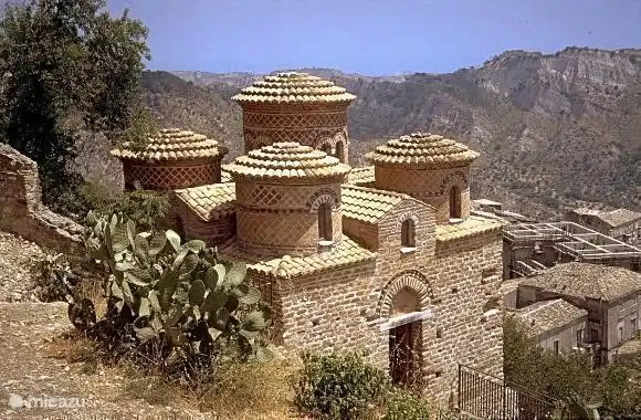 Eines der schönsten Gebäude in Sila