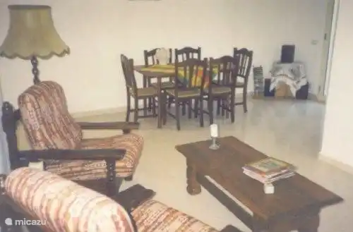 Lounge / Küche aus einem anderen Blickwinkel zu sehen.