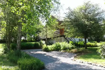 Vakantiehuis België, Ardennen, Graide chalet Eekhoorn Graide De Chalet heerlijk vrij en beschut zodat u altijd schaduw en zon hebt