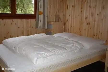 Vakantiehuis België, Ardennen, Graide chalet Eekhoorn Graide Slaapkamer