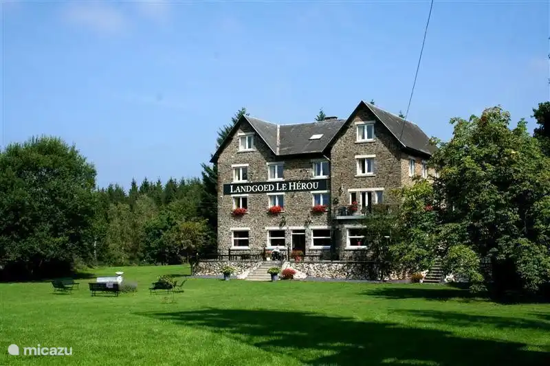 Rent Ardennes Landgoed Le Herou **** in NisramontLa RocheenArdenne