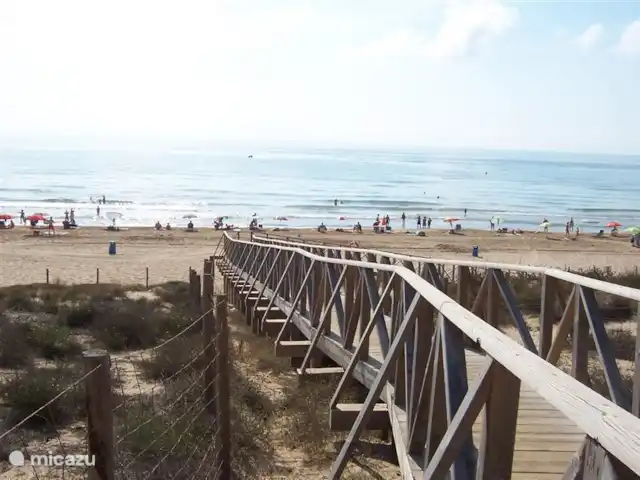 Playa Moncayo en España, Costa Blanca, Guardamar del Segura - apartamento camino a la playa, a poca distancia a pie unos 5 minutos