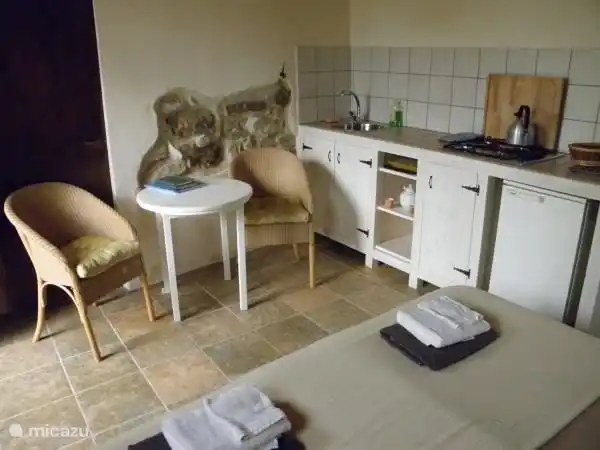 cocineta con sala de estar