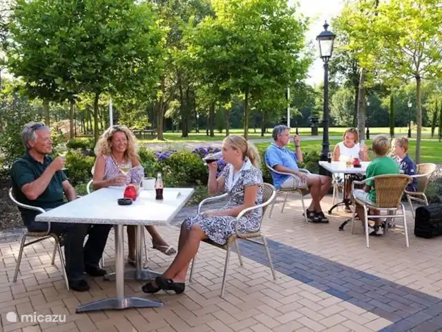 Vakantiewoning Oase huren in Nederland, Drenthe, Exloo - bungalow Er is een leuk terras
