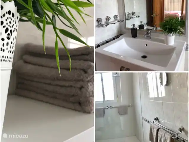 Maison de rêve en Espagne | Espagne, Costa Blanca, Orihuela Costa - maison de vacances Salle de bain premier étage