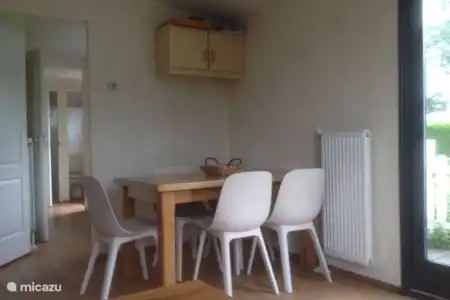 Vakantiehuis Nederland, Zeeland, Heinkenszand chalet Picobello Eethoek
