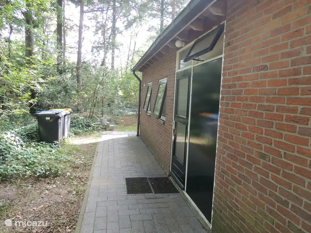 Die Vordertür der Schubkarre.