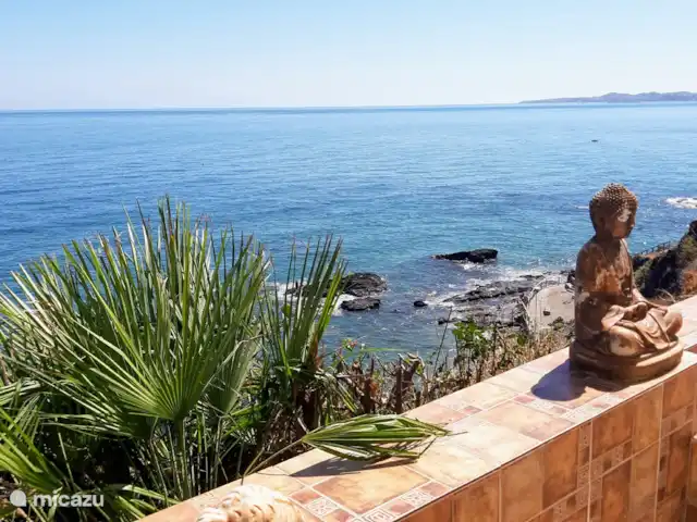 Lekker naar Spanje huren in Spanje, Costa del Sol, Benalmádena - appartement Wat een ongelooflijk mooi uitzicht en op een steenworp afstand de middelandse zee, waar iedere morgen de vissersbootjes langsvaren
Dat is genieten !!
