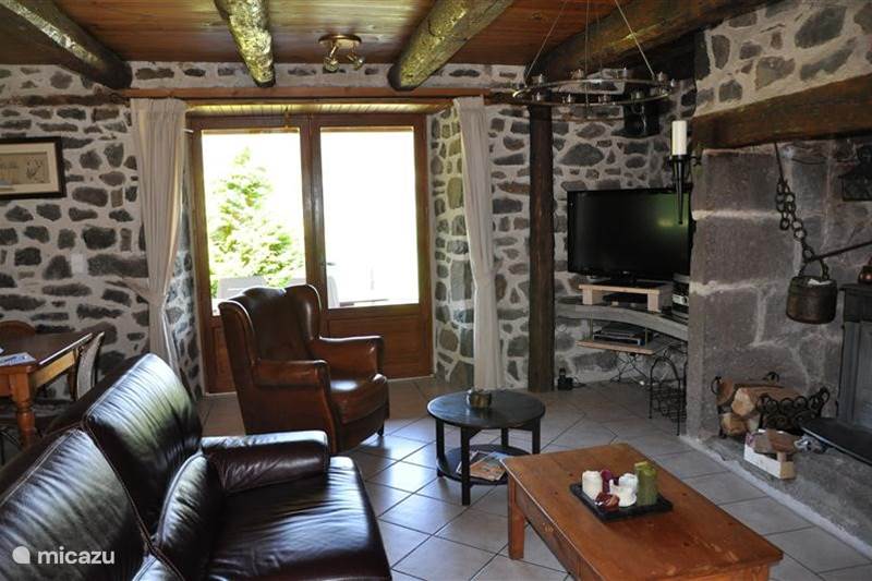 Vacation rental France, Cantal, Le Claux Farmhouse Farmer House