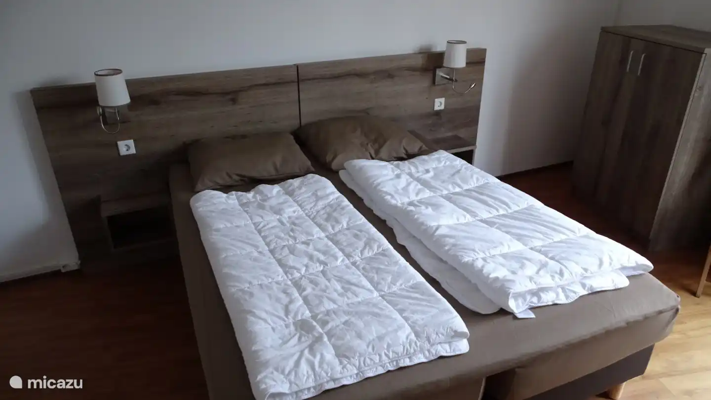 großes Schlafzimmer