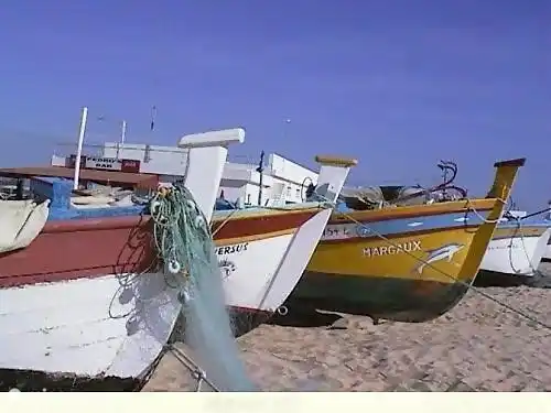 Fischerboote am Strand