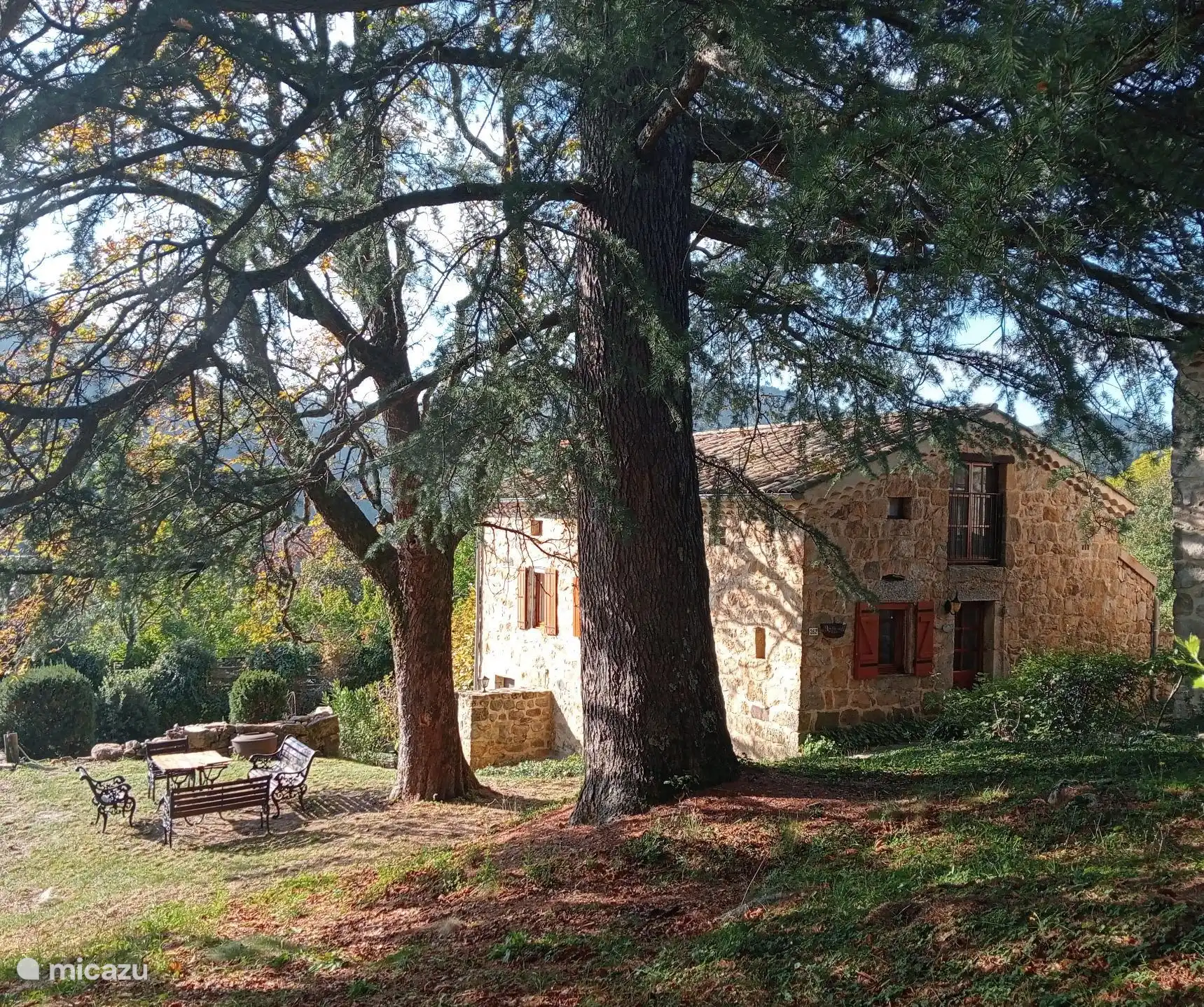 Location de Vacances France, Ardèche, Gluiras, maison de vacances - La basse Maza - La Vigne