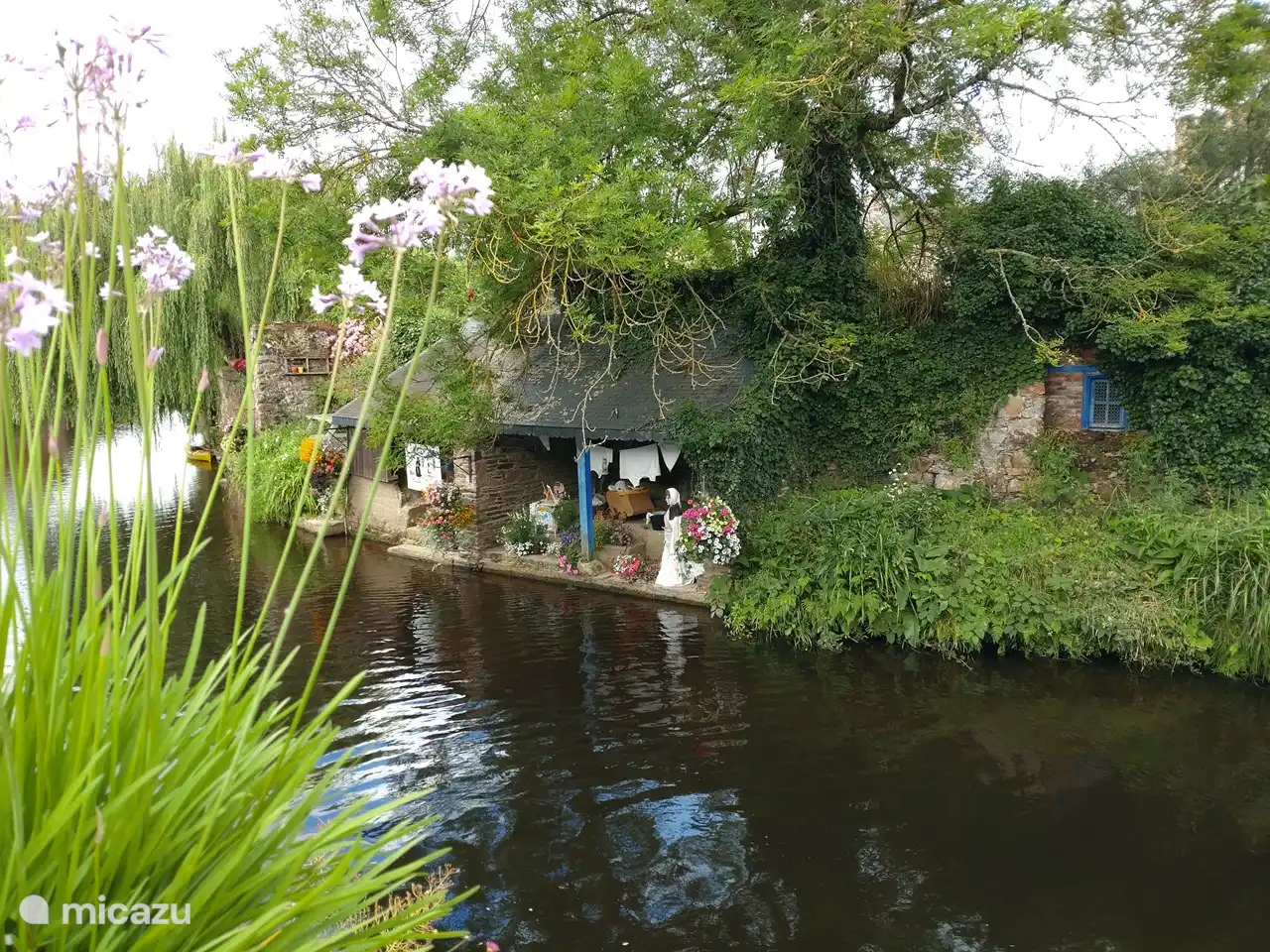 Pontrieux met de oude wasplaatsen,