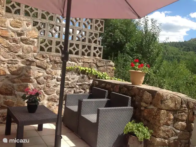 Wandelen, Frankrijk, Ardèche, Gluiras, vakantiehuis La basse Maza - La Glycine Wandelen, Frankrijk, Ardèche, Gluiras, vakantiehuis La basse Maza - La Glycine