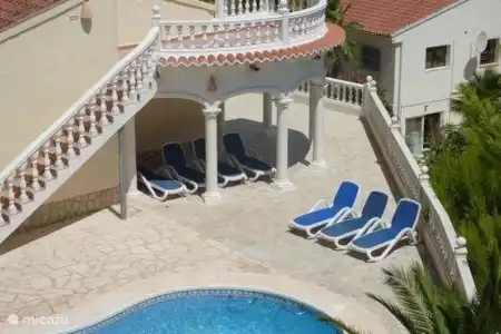 PERGOLA