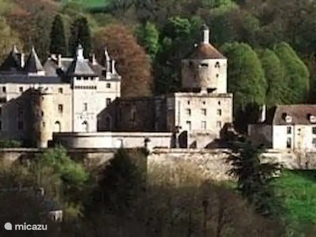 casa vacacional en Francia, Yonne, Chastellux-sur-Cure – laforge El castillo de Chastellux a poca distancia