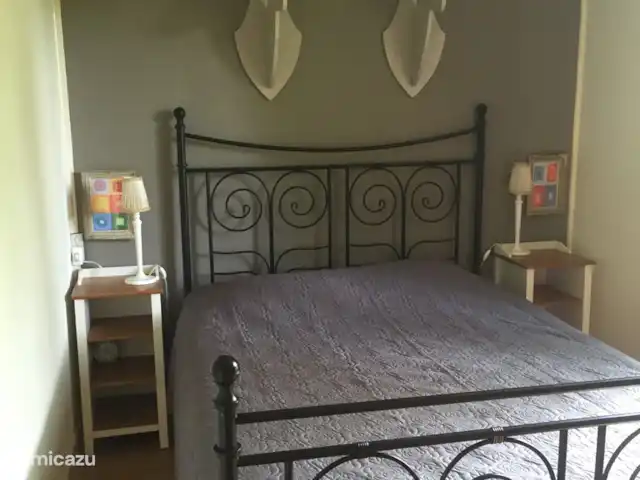 casa vacacional en Francia, Yonne, Chastellux-sur-Cure – laforge El dormitorio