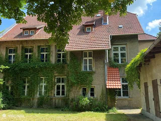 Holiday home in Germany, Harz, Huy-Neinstedt - manor / castle City Hall Huy-Neinstedt