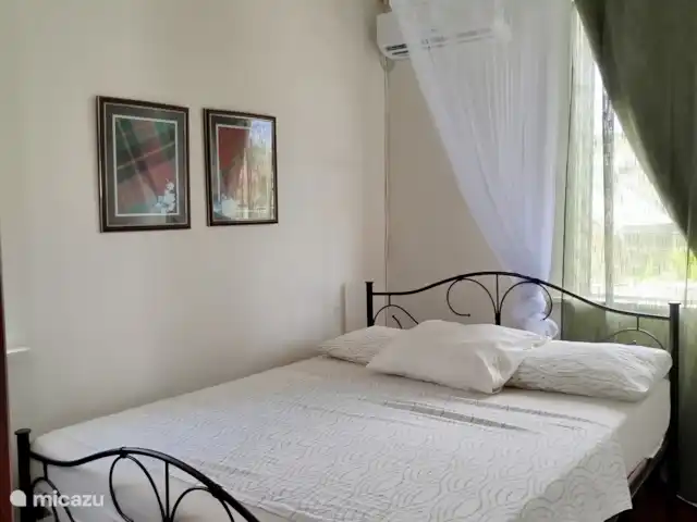 Location de Vacances Suriname, Paramaribo, Paramaribo, maison de vacances - Huize Roza, sûr et proche du centre