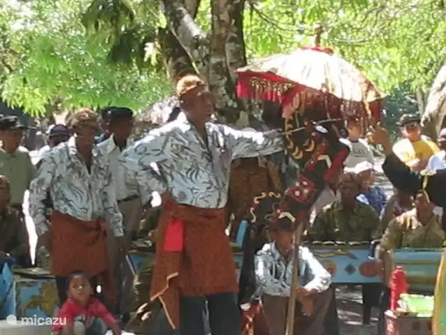 Location de Vacances Suriname, Paramaribo, Paramaribo, maison de vacances - Huize Roza, sûr et proche du centre Cérémonial javanais