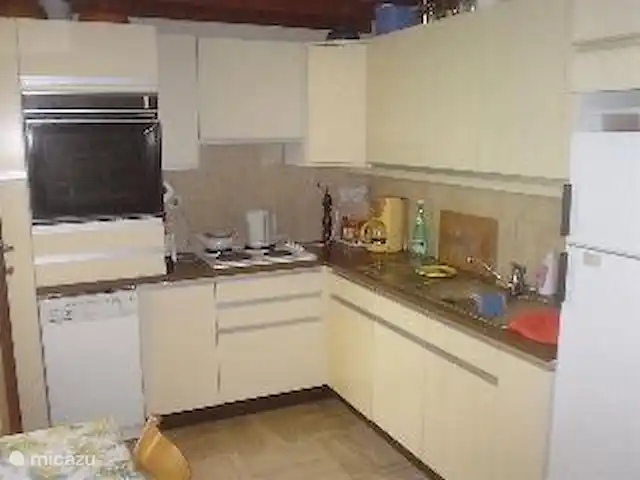 Residence Michel Ange en Francia, Costa Azul, Cagnes-sur-Mer - apartamento cocina totalmente equipada con placas de inducción