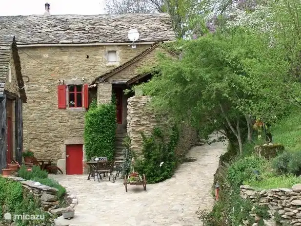 Rent gîte cottage Domaine de la Barthe in SallesCuran ~ Ent Bois De La Barthe Rent gîte cottage Domaine de la Barthe in SallesCuran ~ Ent Bois De La Barthe