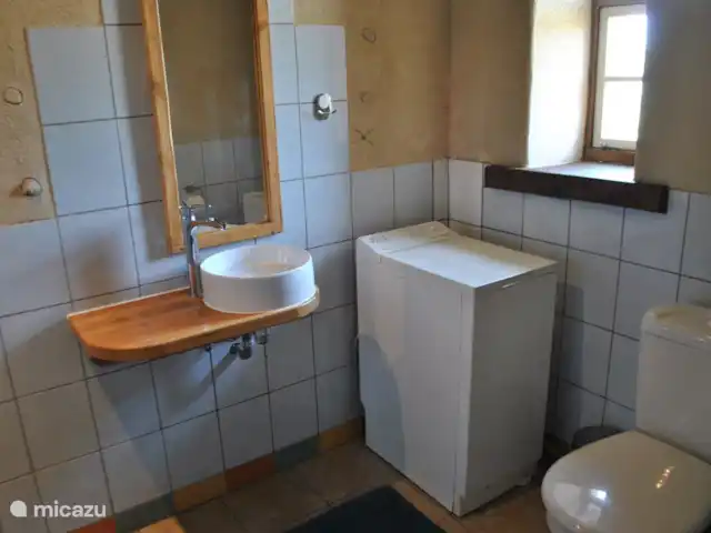 Location de Vacances France, Allier, Vernusse, gîte / cottage - la source Salle de bains