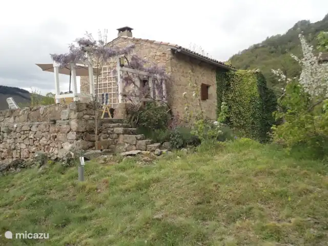 La basse Maza - L'Amande | France, Ardèche, Gluiras - maison de vacances La basse Maza - L'Amande | France, Ardèche, Gluiras - maison de vacances