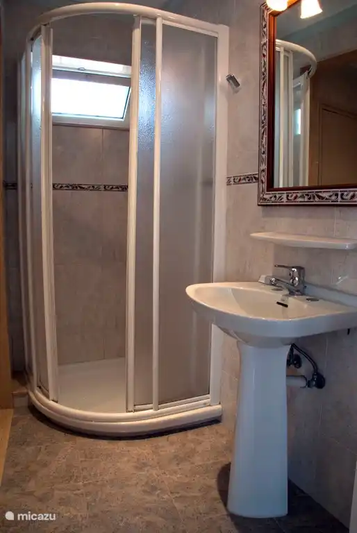 Douche appartement 6 
