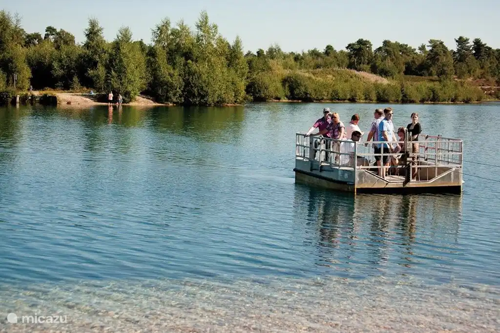 Schleppfähre Reindersmeer